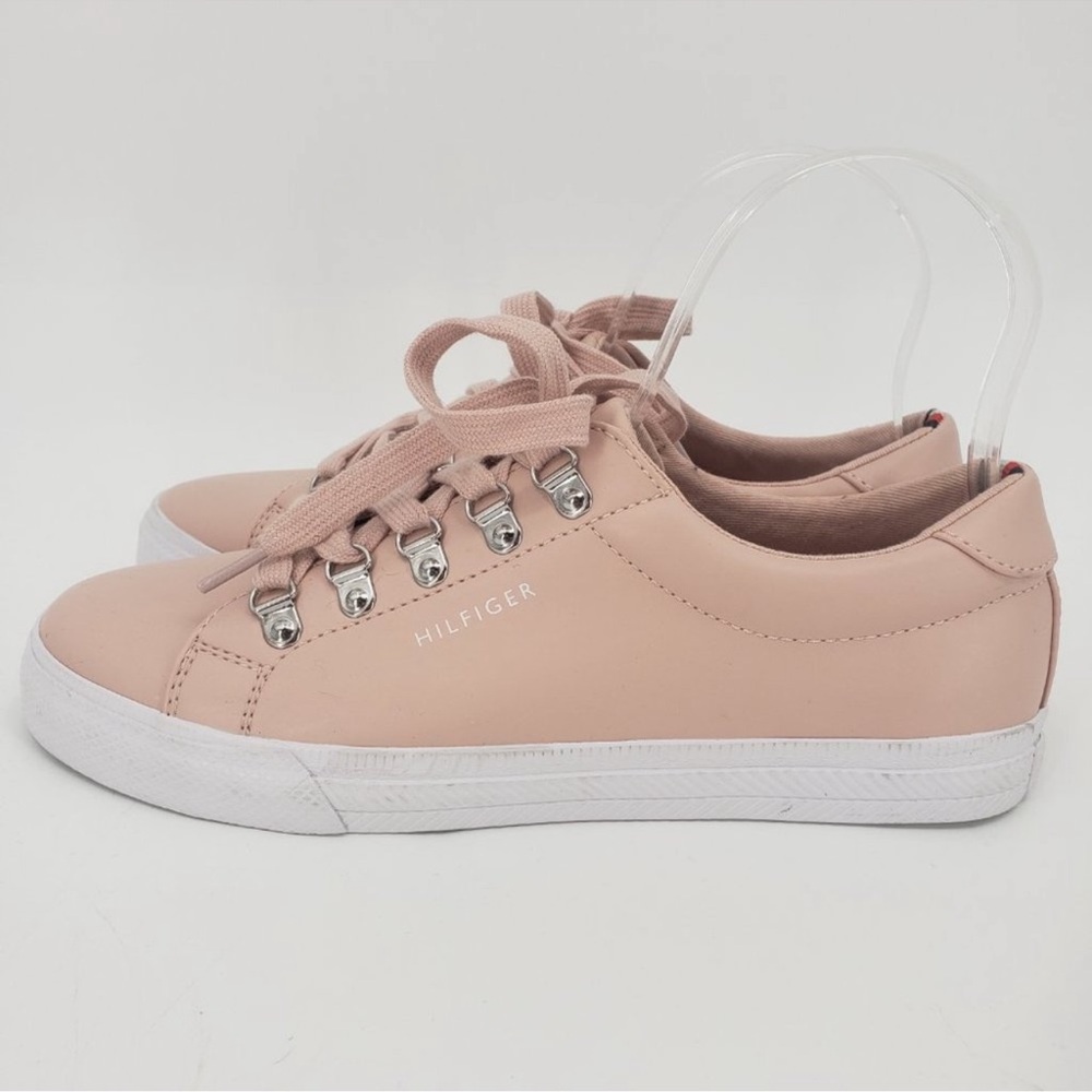 Tommy Hilfiger Pink Tennis shoe Size 7.5 - laces white and sole white! - Picture 4 of 7